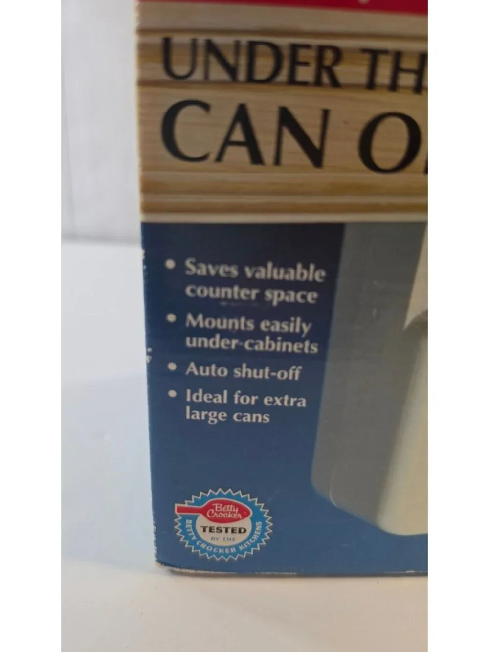 NEW IN BOX BETTY CROCKER UNDER THE CABINET CAN OPENER BC 1108 SPACEMAKER VINTAGE